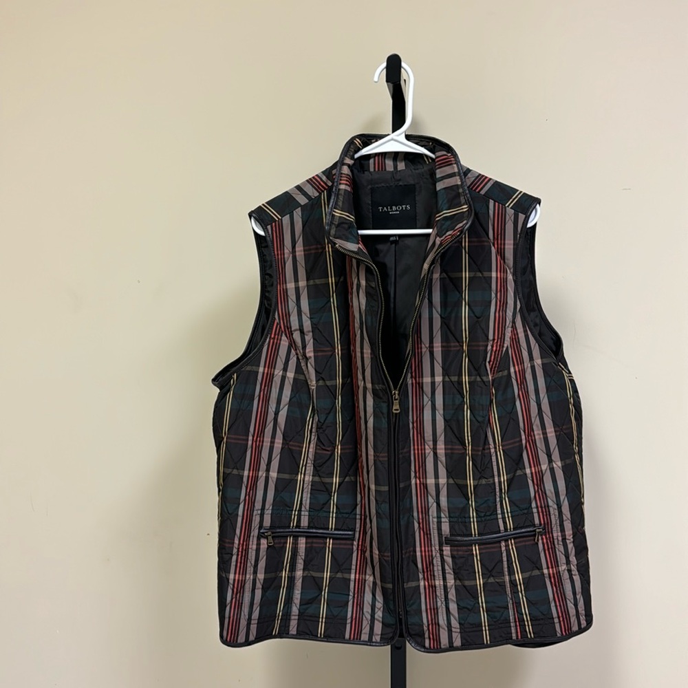 Plus size Talbots brown plaid quilted winter vest